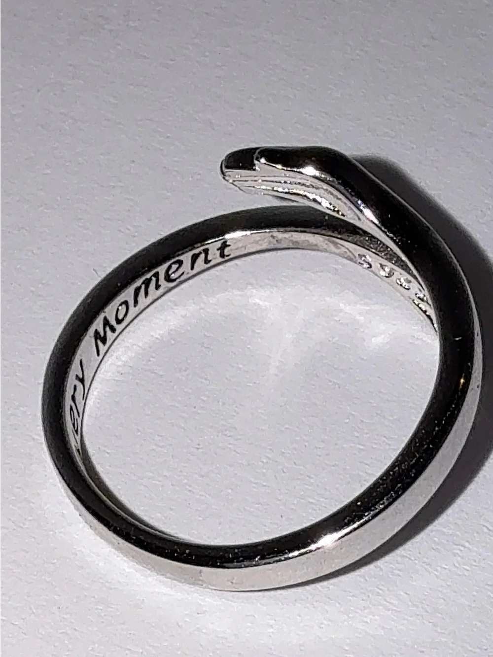 925 Sterling Silver Hug Ring Engraved 